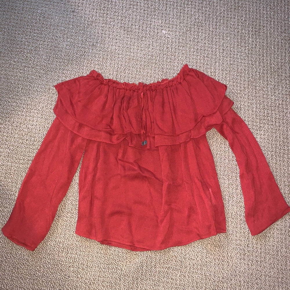 Off the shoulder ruffle top